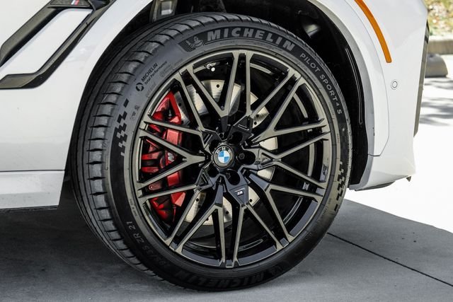 Used 2025 White BMW Base image 80