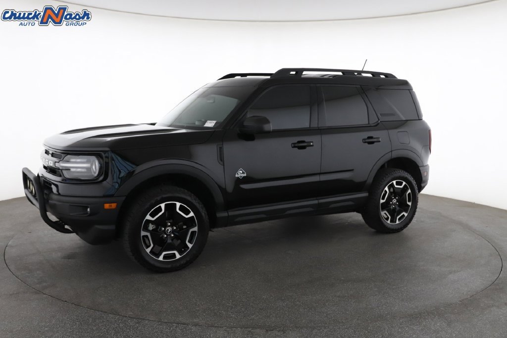 Used 2022 Black Ford Outer Banks image 6
