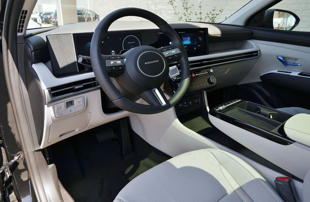 New 2026 Phantom Black Hyundai Limited image 40