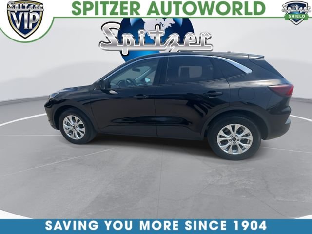 Used 2023 Black Ford Active image 6
