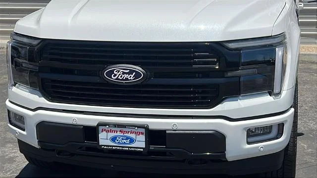 New 2026 Star White Metallic Tri-Coat Ford Platinum® image 24