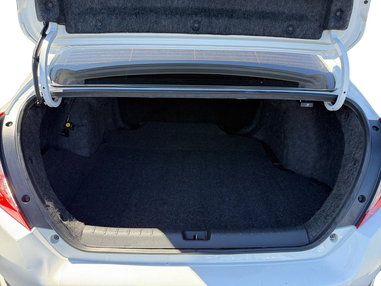 Certified Used 2019 White / Black Honda Sport image 17