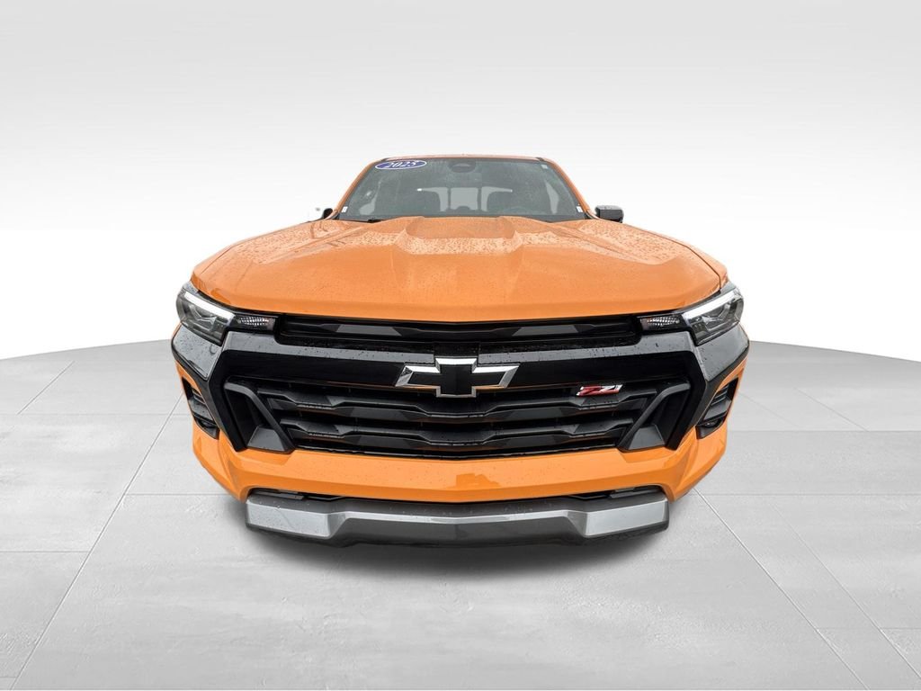 Certified Used 2025 Orange Chevrolet Z71 image 28