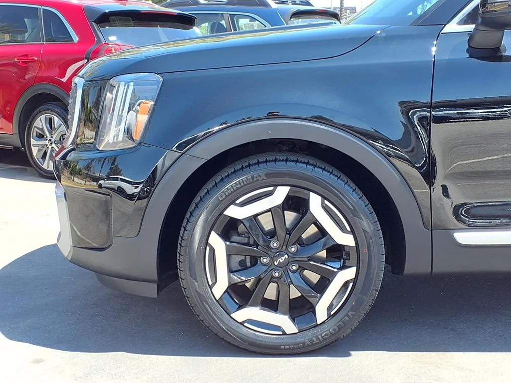 Certified Used 2023 Black Kia S image 12