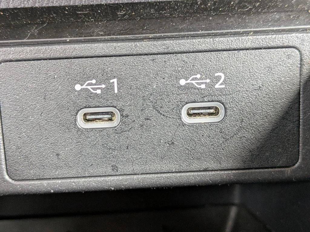 Certified Used 2025 Gun Metallic Nissan SV image 22