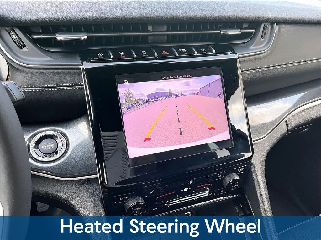 Used 2023 White Jeep Altitude X image 18