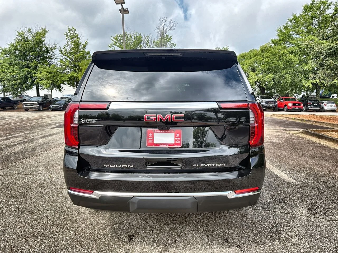 New 2026 Onyx Black GMC Elevation image 7