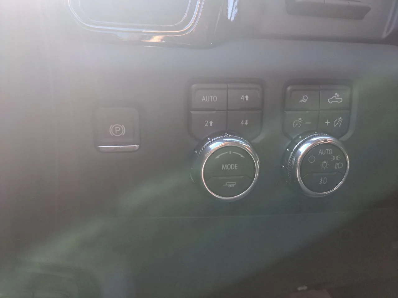 New 2026 Onyx Black GMC AT4 image 18