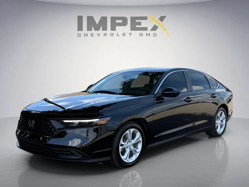 Used 2025 Black Honda LX image 1