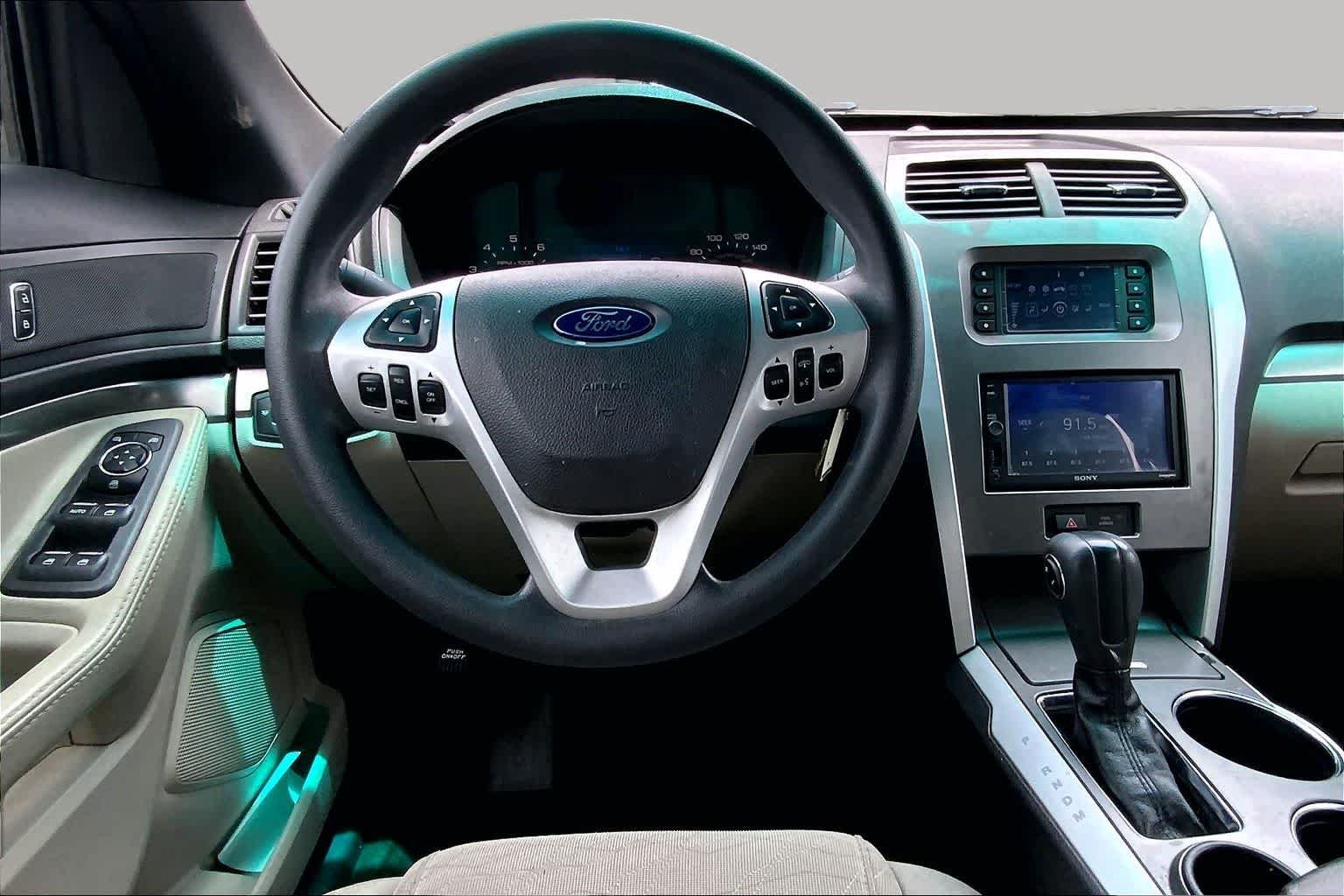 Used 2014 Tuxedo Black Metallic Ford Base image 6