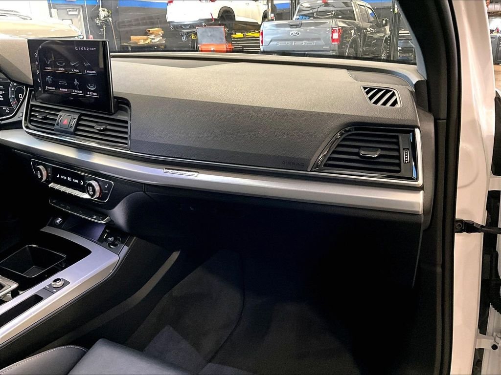 Used 2025 White Audi 45 S line Premium Plus image 13