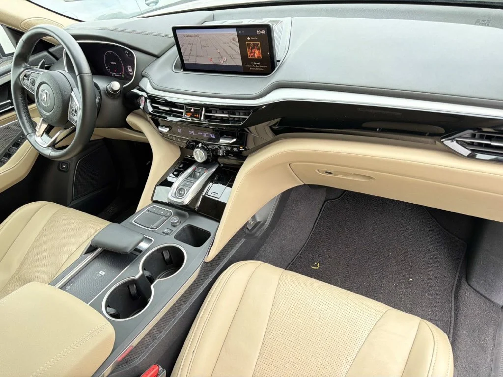 Used 2023  Acura Technology image 13