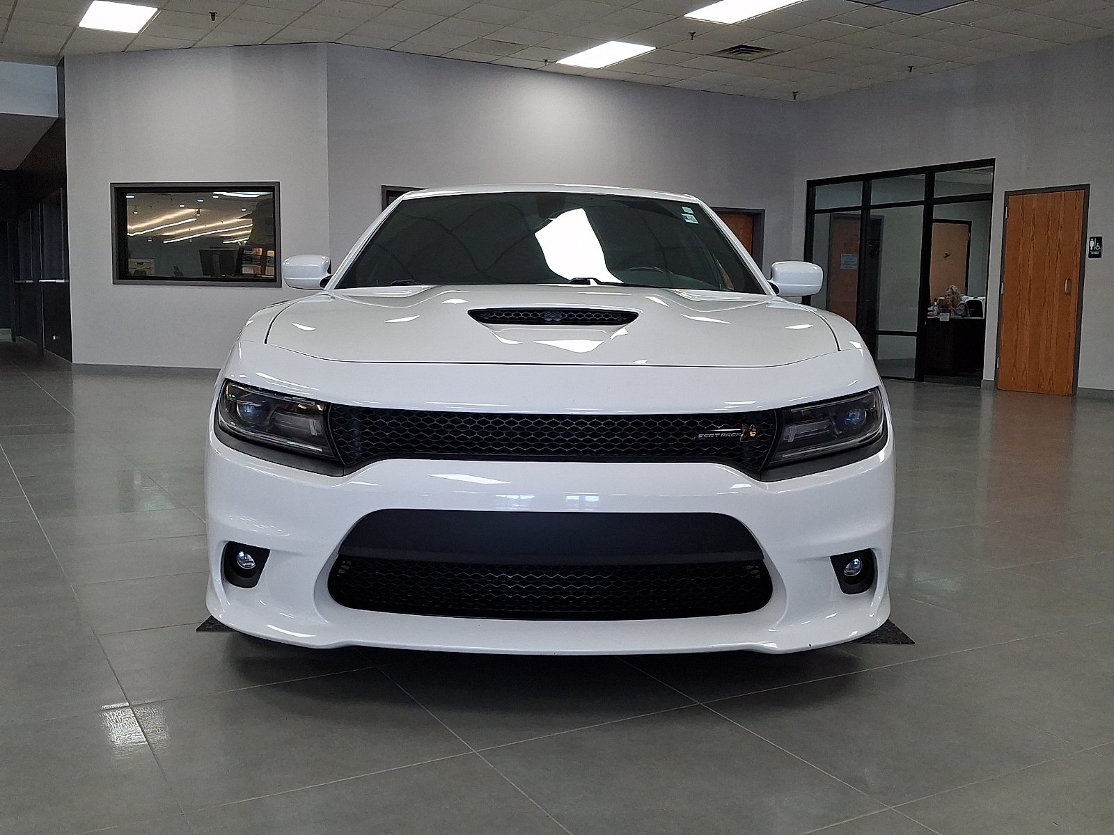 Used 2018 White Knuckle Clearcoat - PW7 Dodge R/T Scat Pack RWD image 2