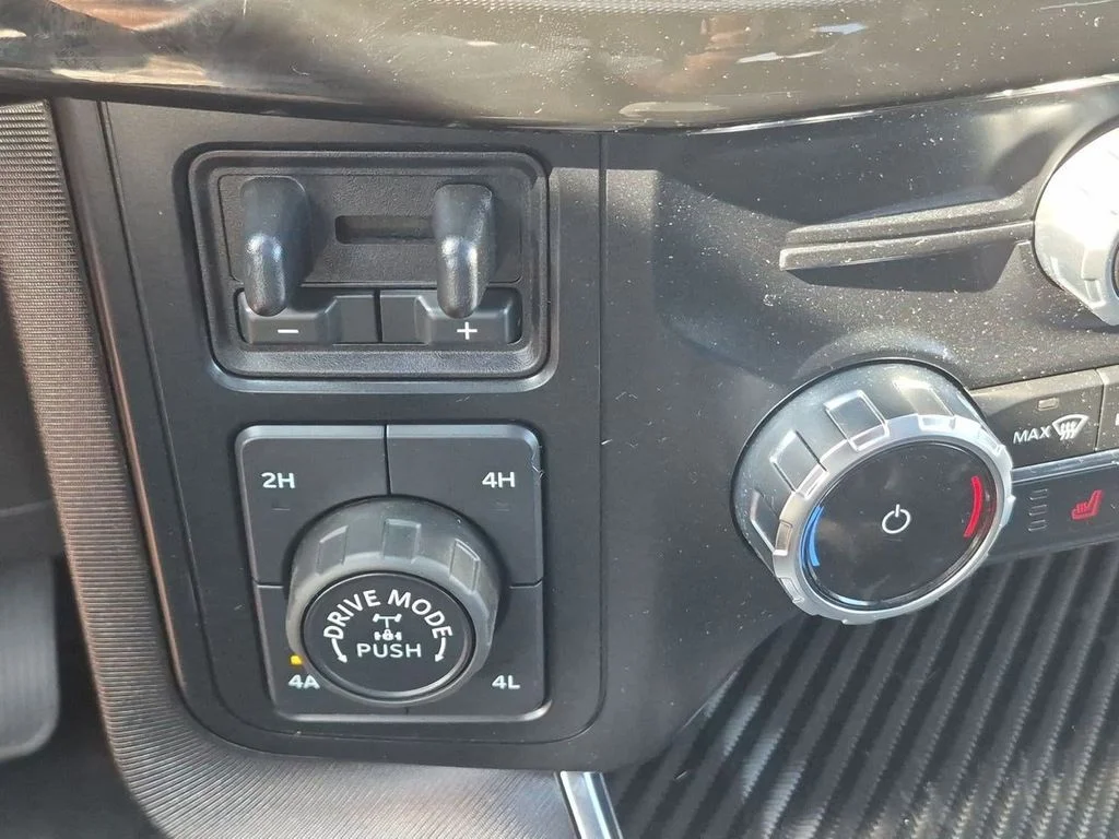 Used 2023 Avalanche Ford Raptor image 22