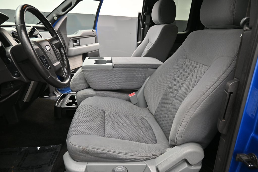 Used 2013 Blue Flame Metallic Ford XLT image 10