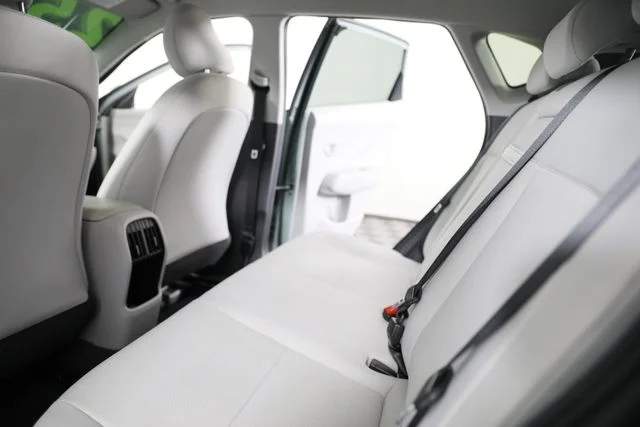 Used 2025 Green Hyundai SEL image 20
