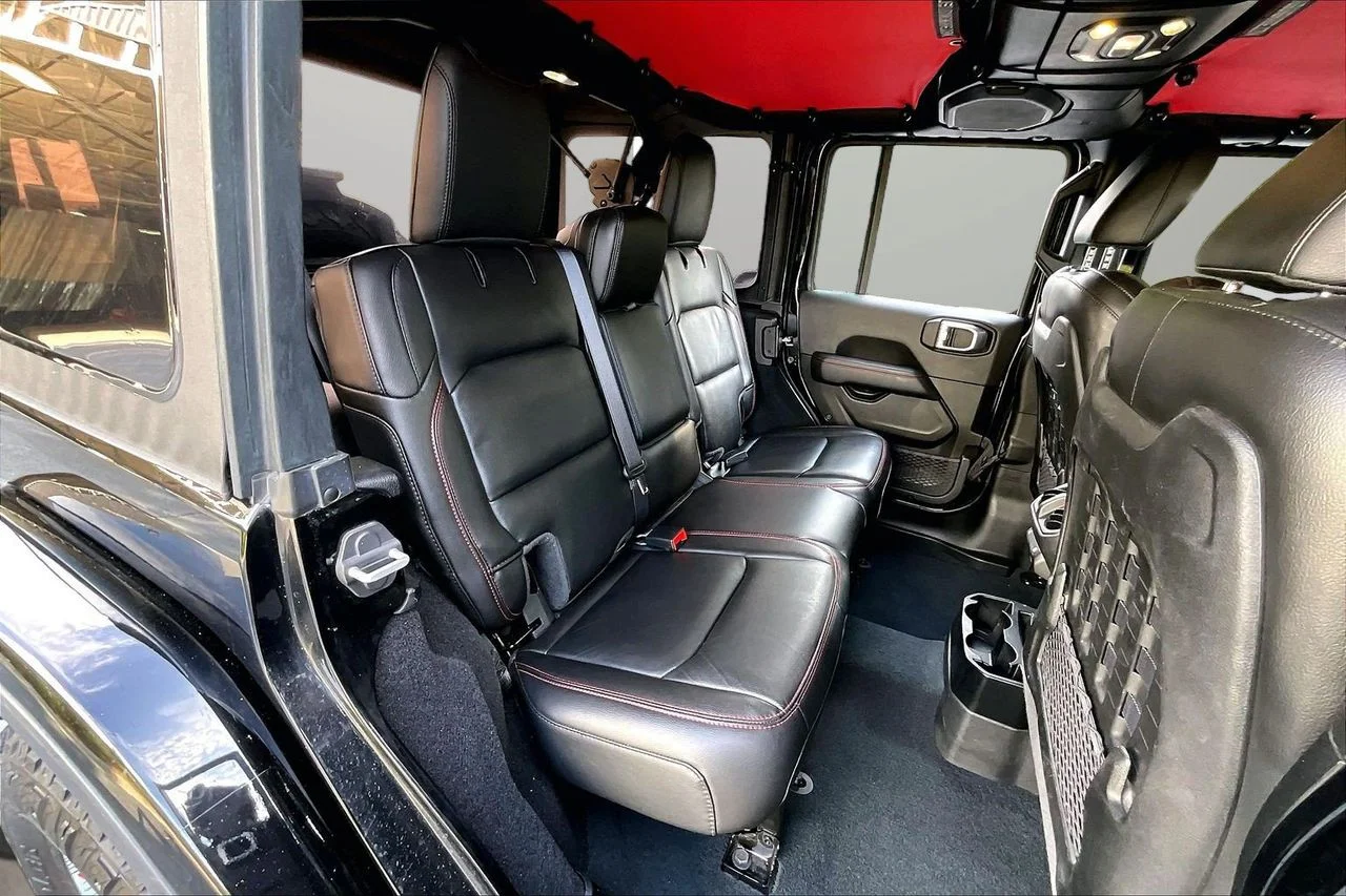 Used 2022 Black Jeep Rubicon image 23