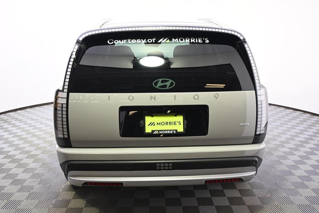 New 2026 Cyber Gray Hyundai SE image 5