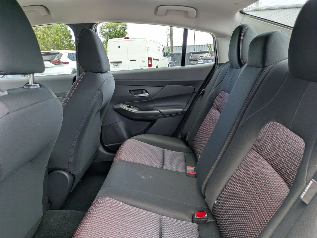 New 2027 Atlantic Gray Metallic / Super Black Two-tone Nissan SR image 13