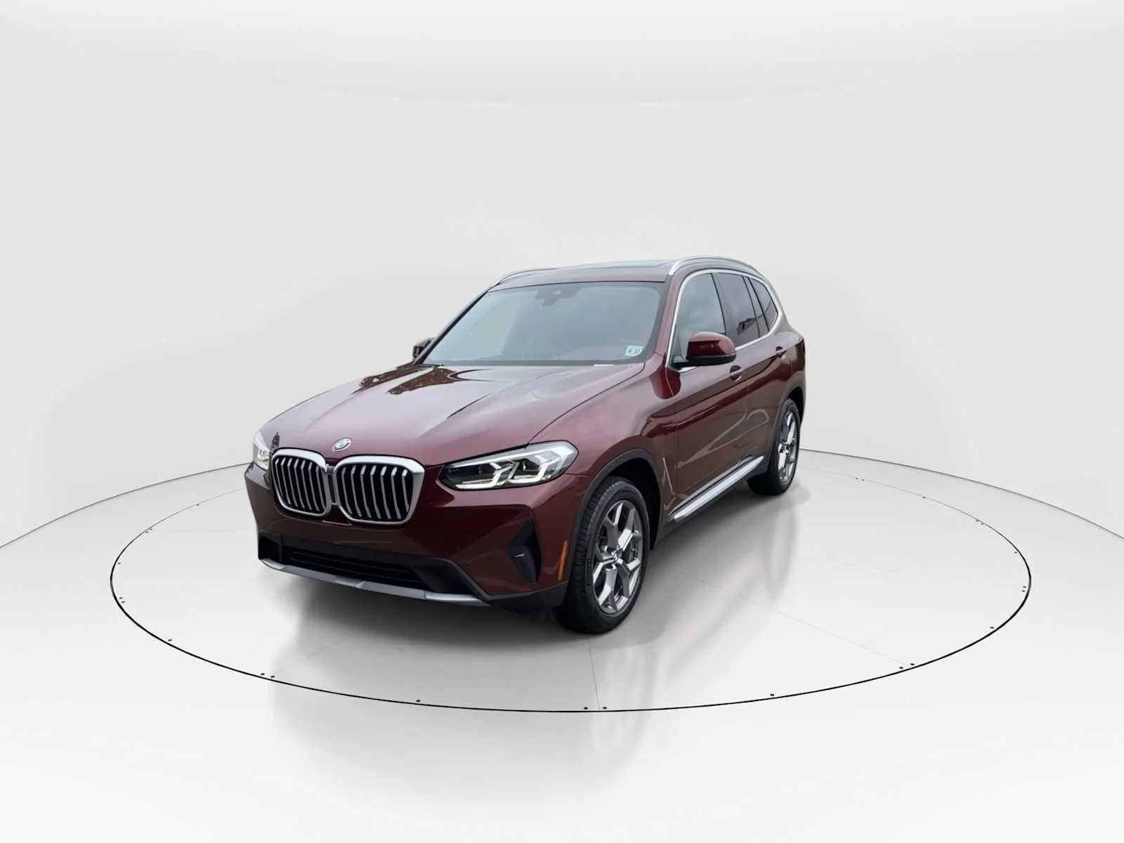 Certified Used 2023 Aventurin Red Metallic BMW xDrive30i image 4
