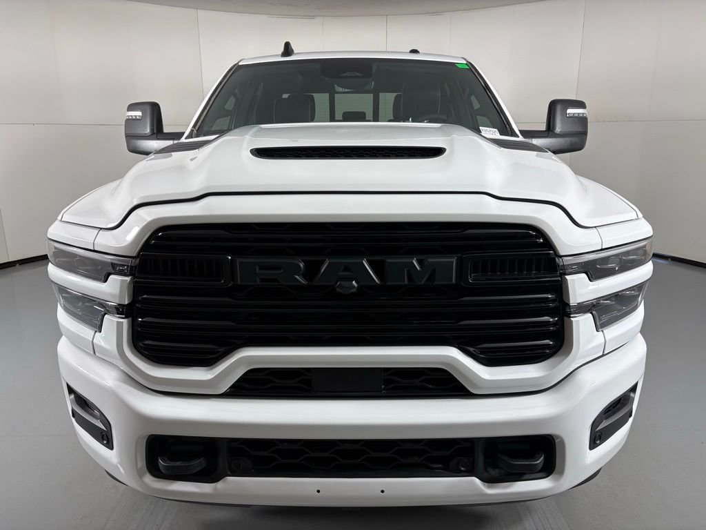 New 2026 Bright White Clear-Coat Exterior Paint RAM Laramie image 3