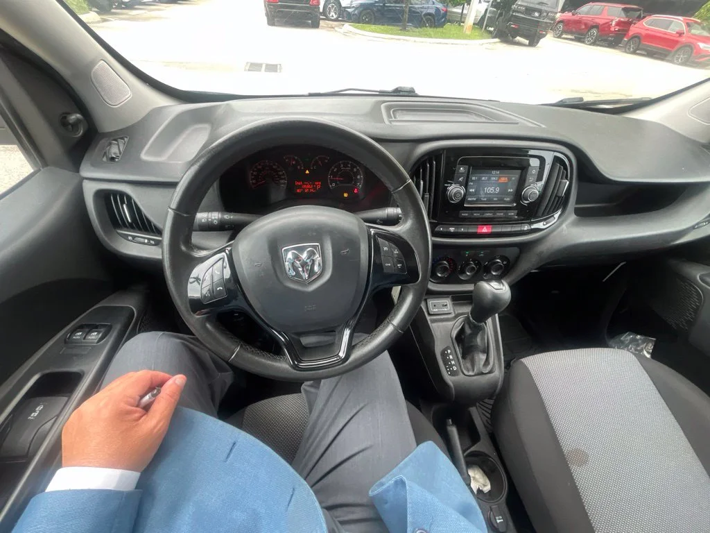 Used 2016 Bright White Ram Tradesman image 15