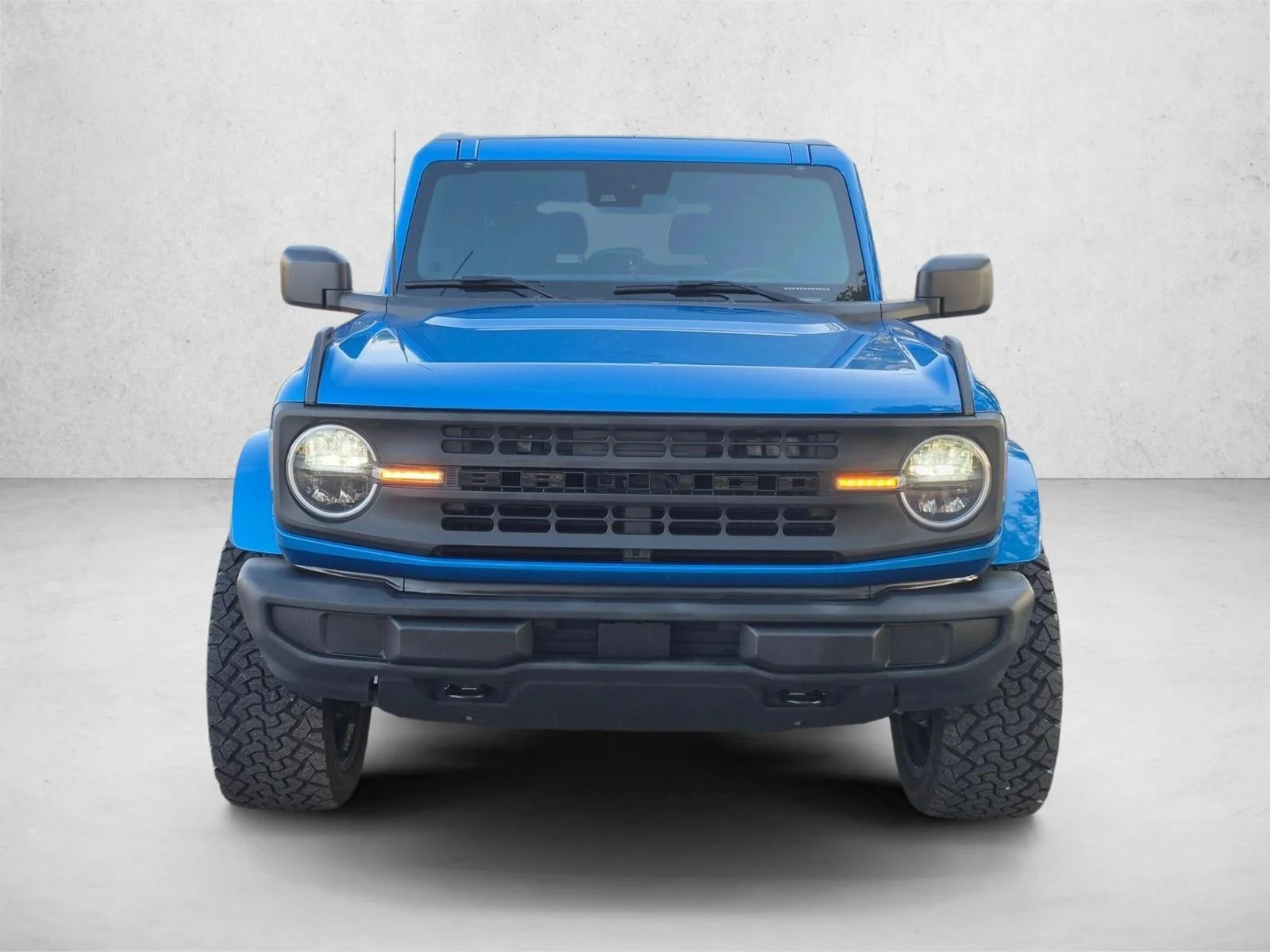 Used 2022 Velocity Blue Metallic Ford Base image 2