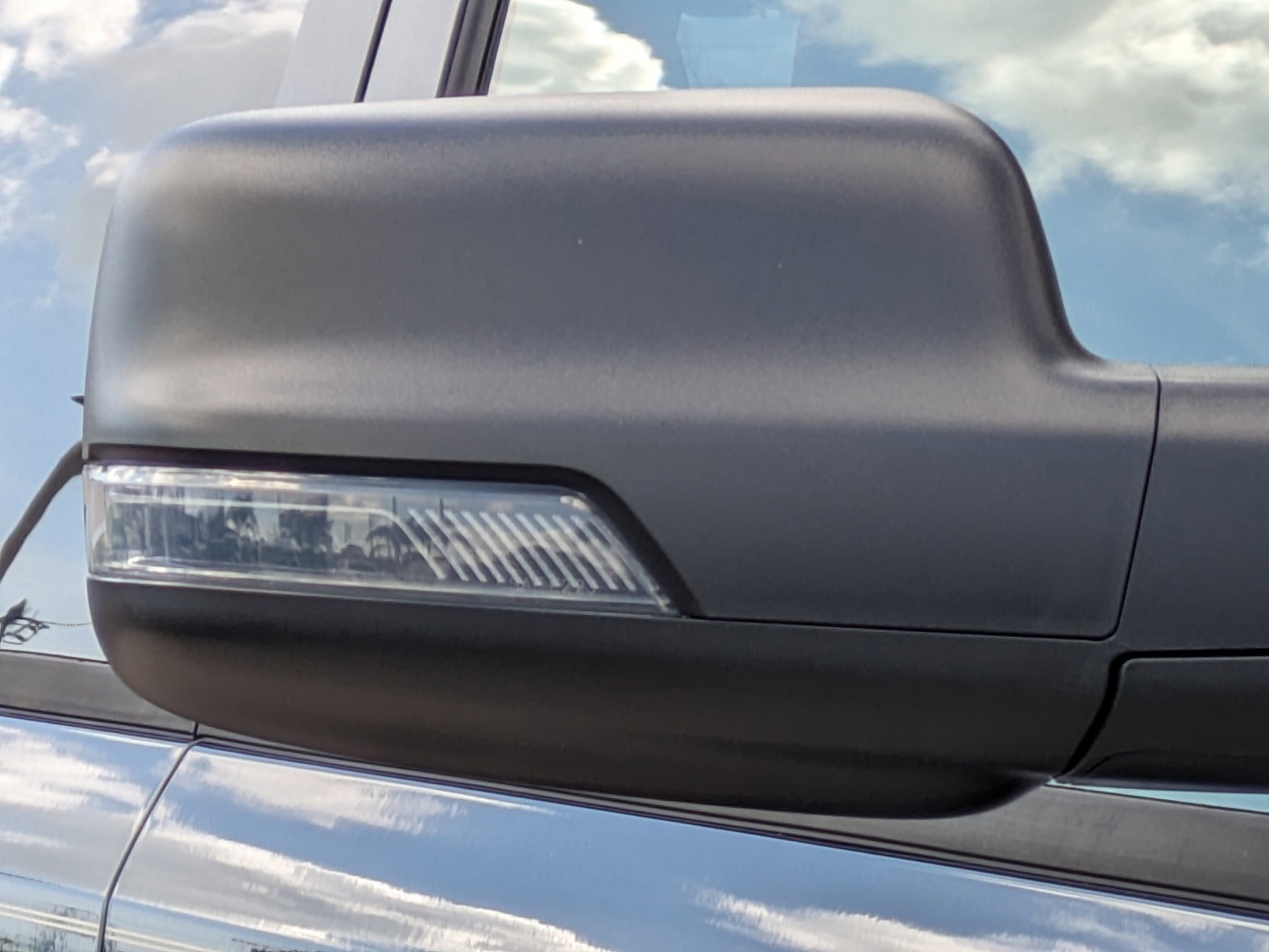 New 2026 Forged Blue Metallic Exterior Paint RAM Big Horn/Lone Star image 11