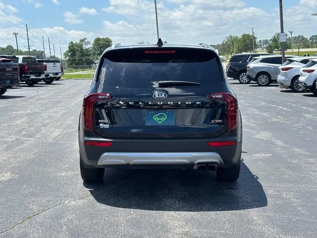 Used 2020 Black Kia S image 4