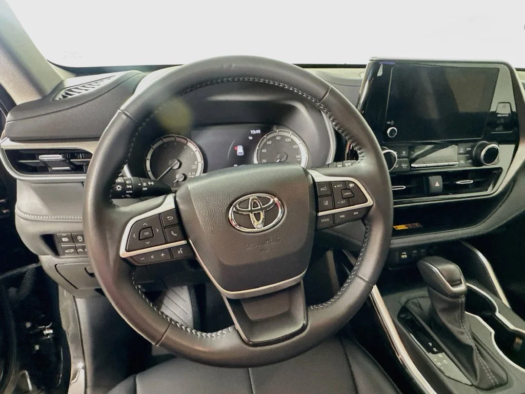 Used 2026 Black Toyota XLE image 12