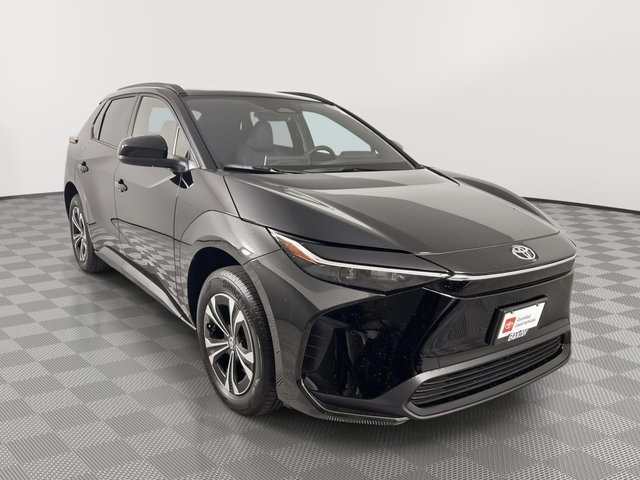 2025 Toyota bZ4X XLE