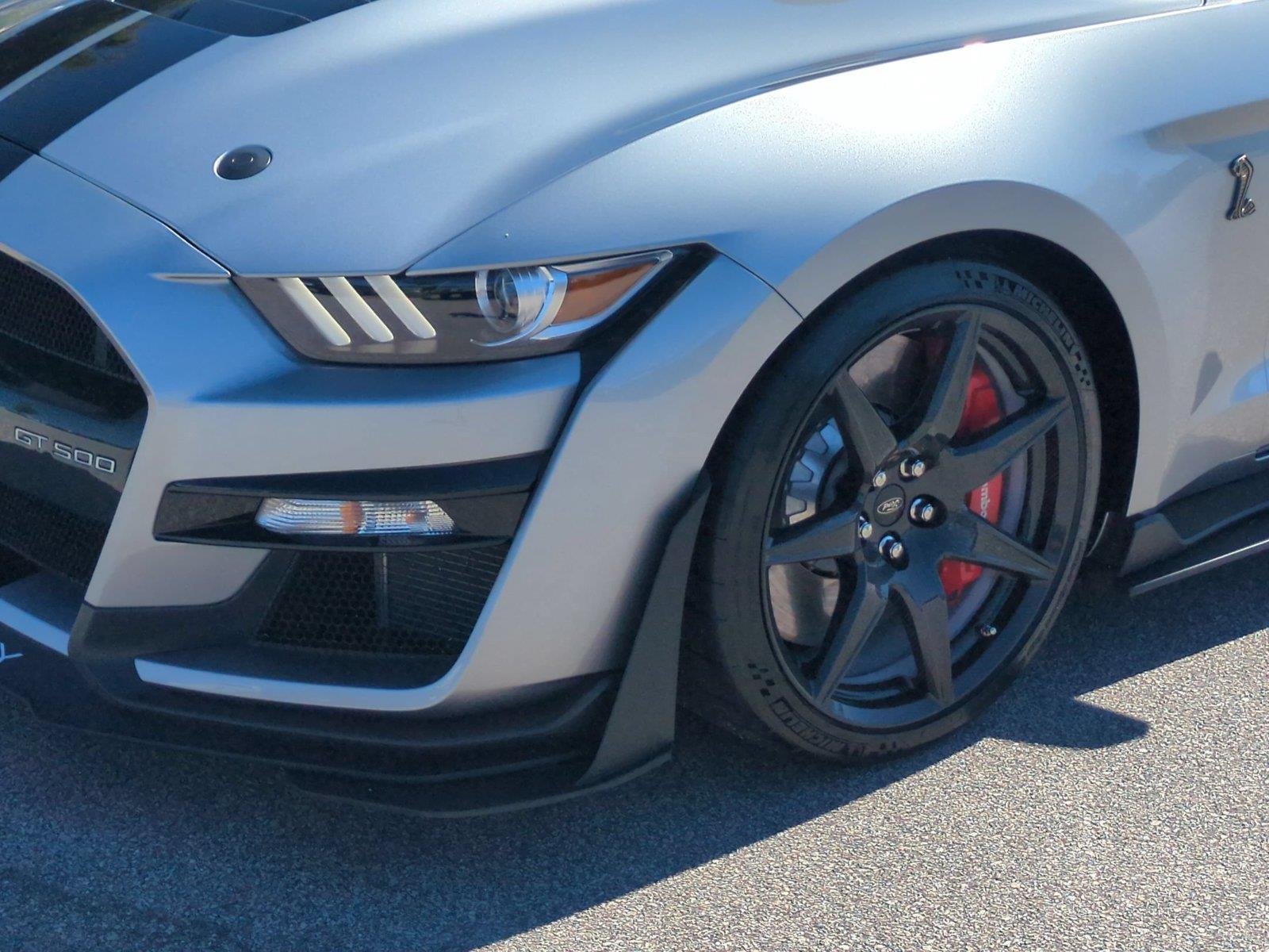 Used 2021 Iconic Silver Metallic Ford Shelby GT500 image 9