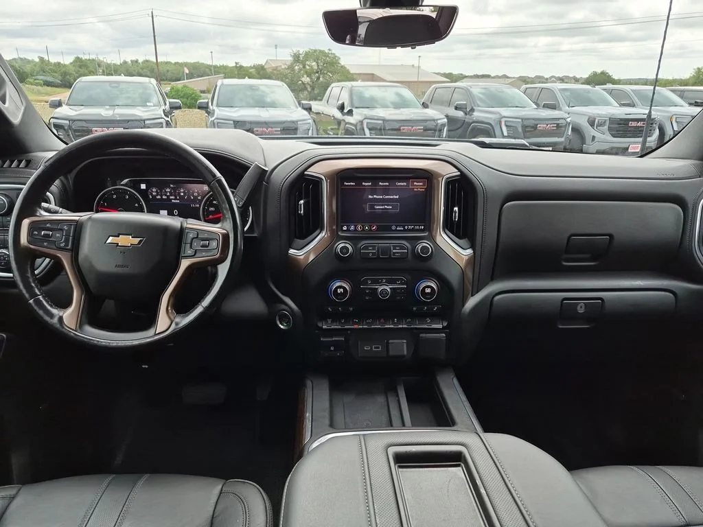 Used 2020 Blue Chevrolet High Country image 30