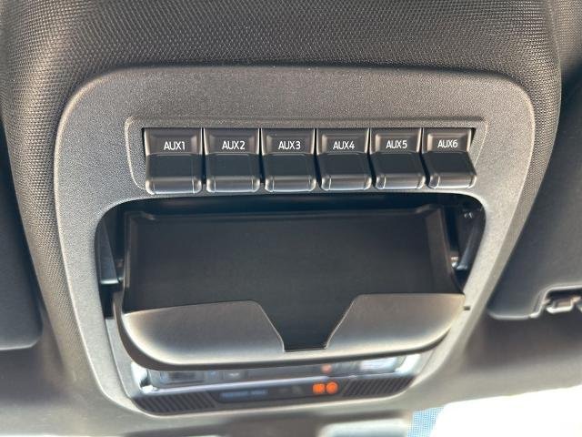New 2026 Star White Metallic Tri-Coat Ford Lariat image 84