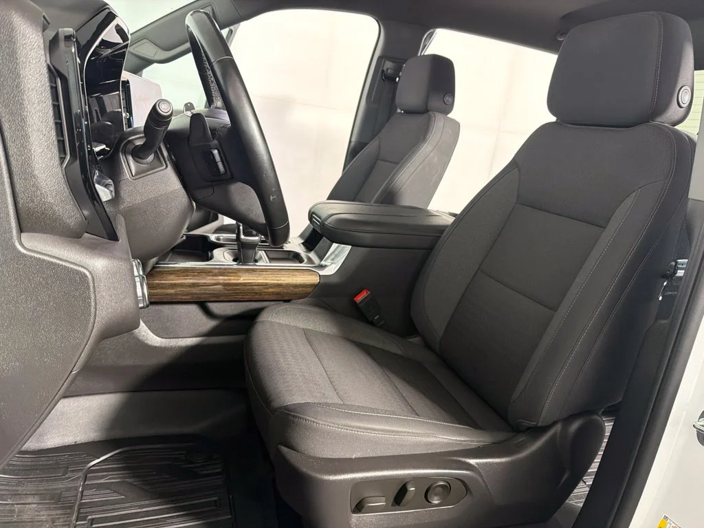 Used 2023 Summit White GMC Elevation image 11