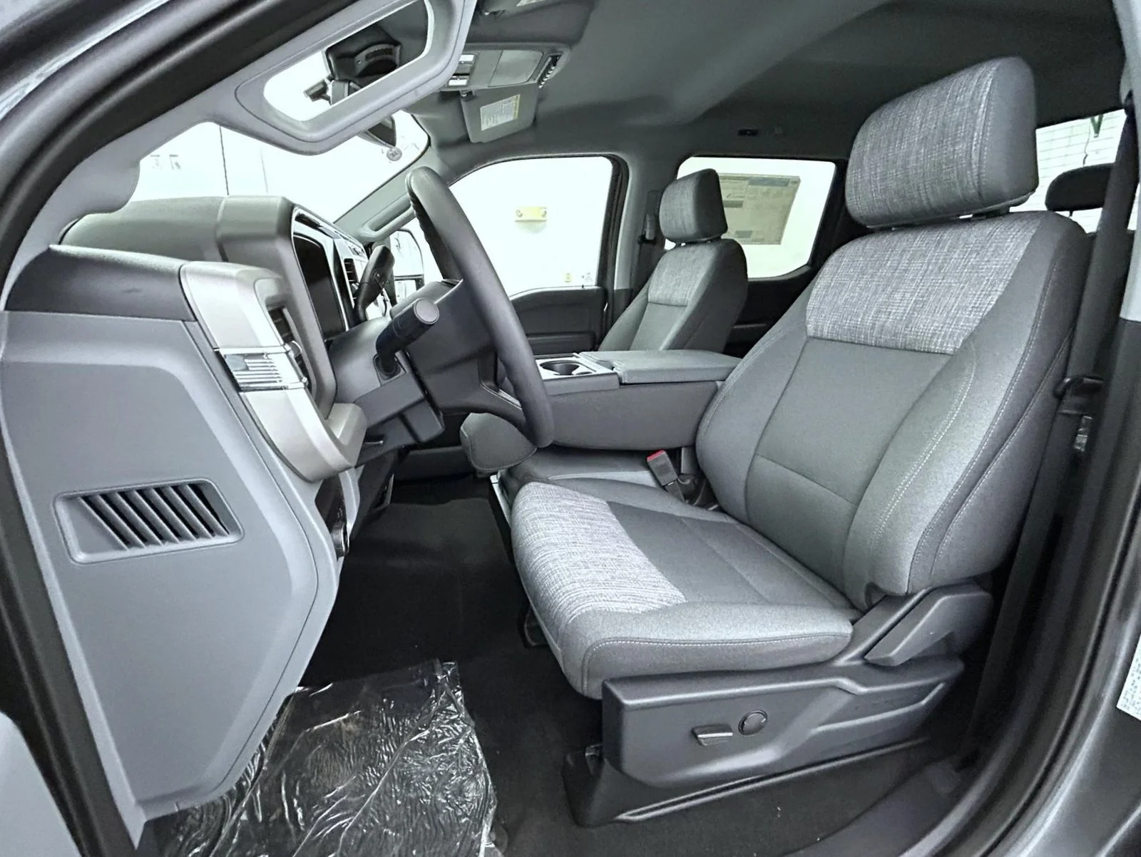 New 2026 Gray Ford XLT image 10