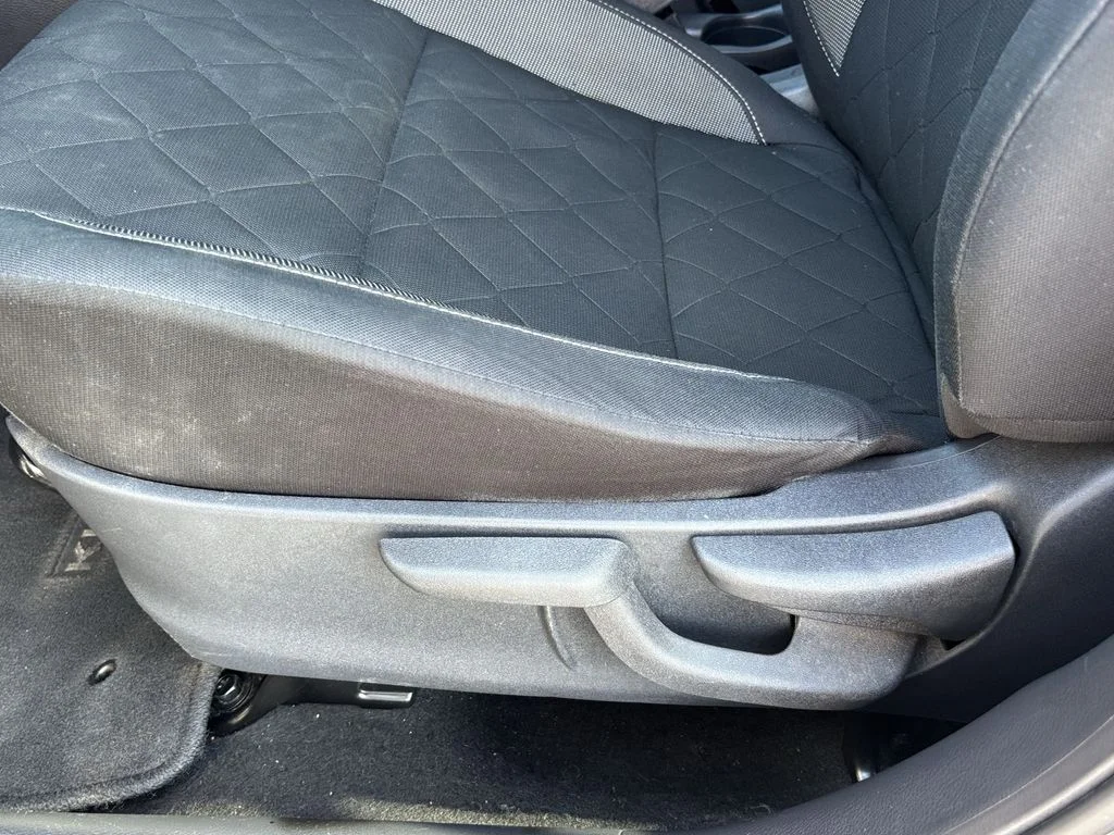 Used 2020 Black Nissan S image 17