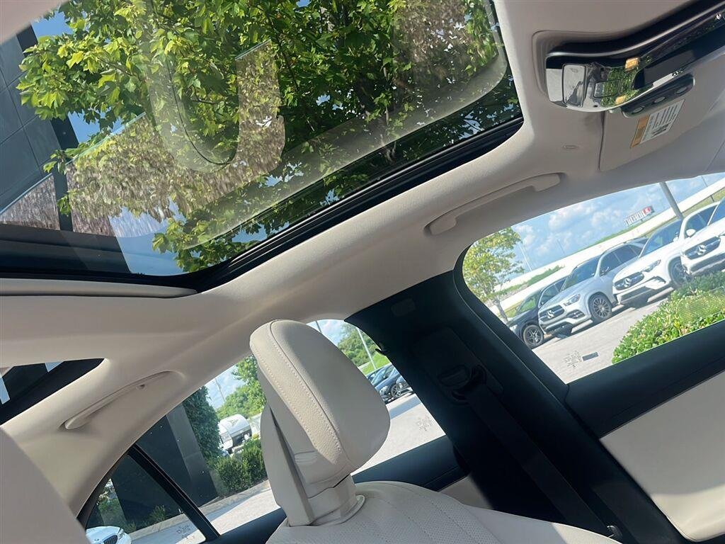 Certified Used 2024 Polar White Mercedes-Benz E 350 image 10