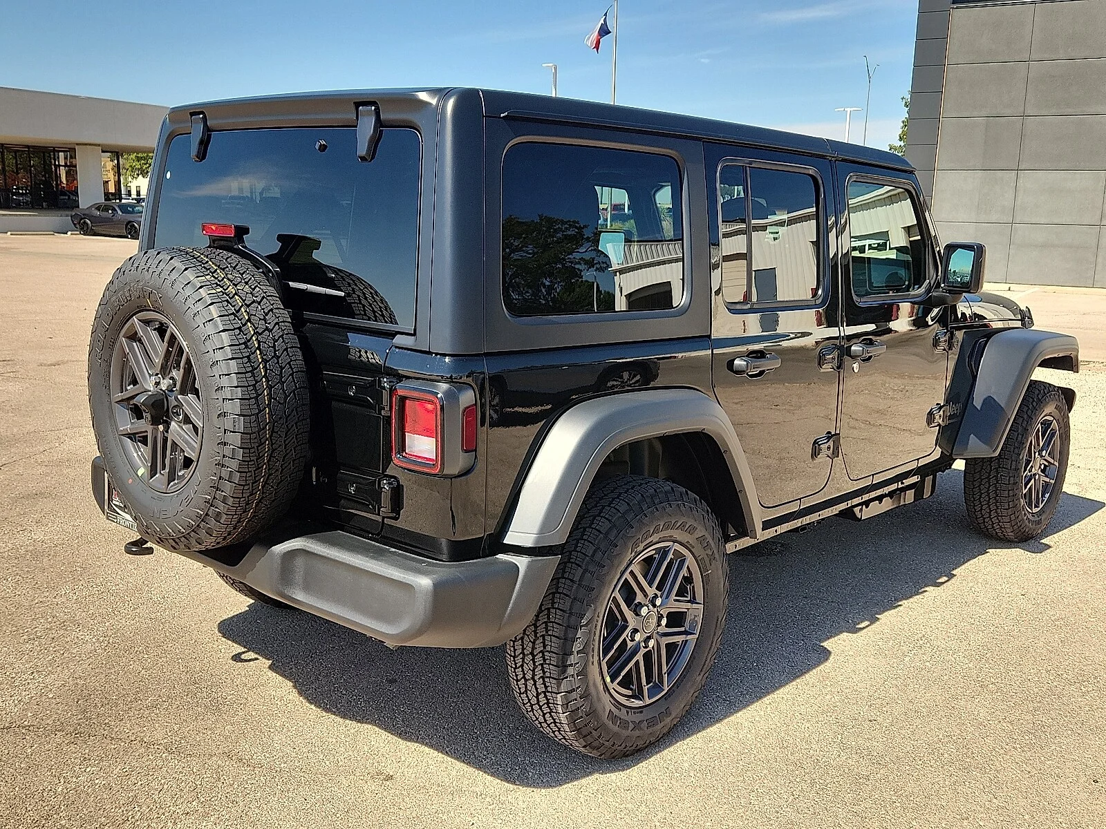 New 2027 Black Clear-Coat Paint Jeep 4-DOOR SPORT S image 4