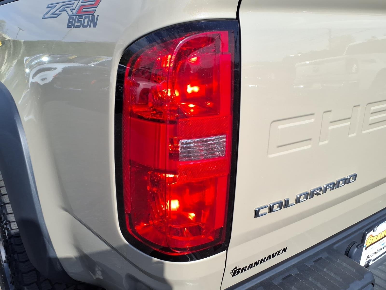 Used 2022 Beige Chevrolet ZR2 image 15