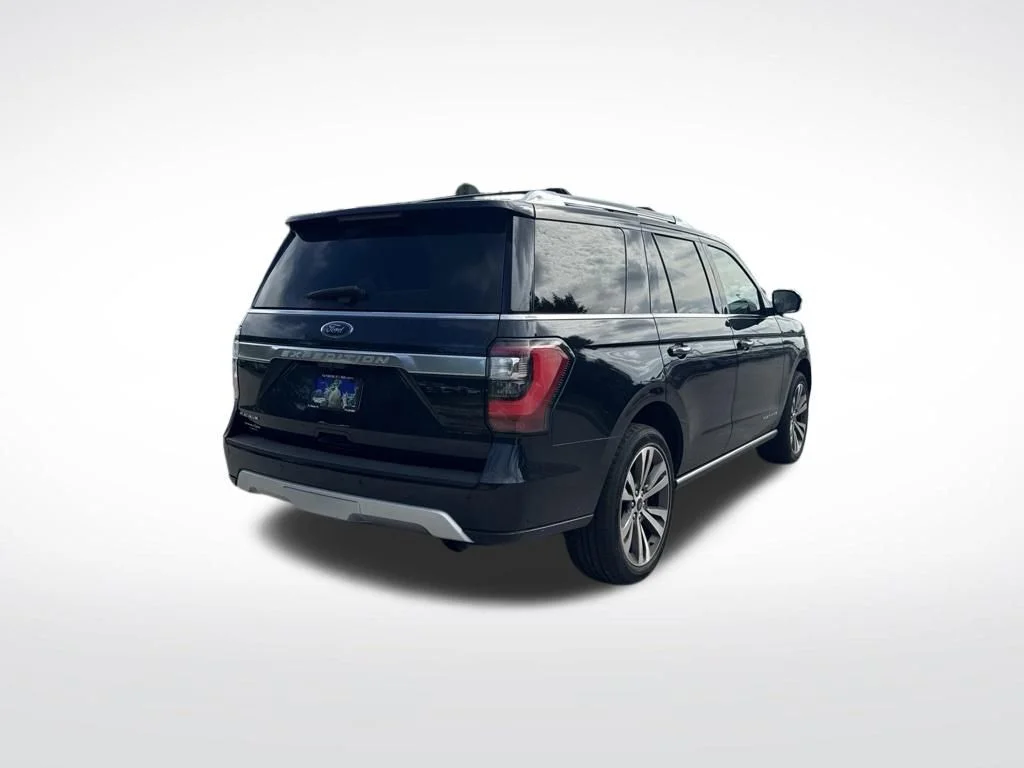 Used 2021 Blue Metallic Ford Platinum image 5