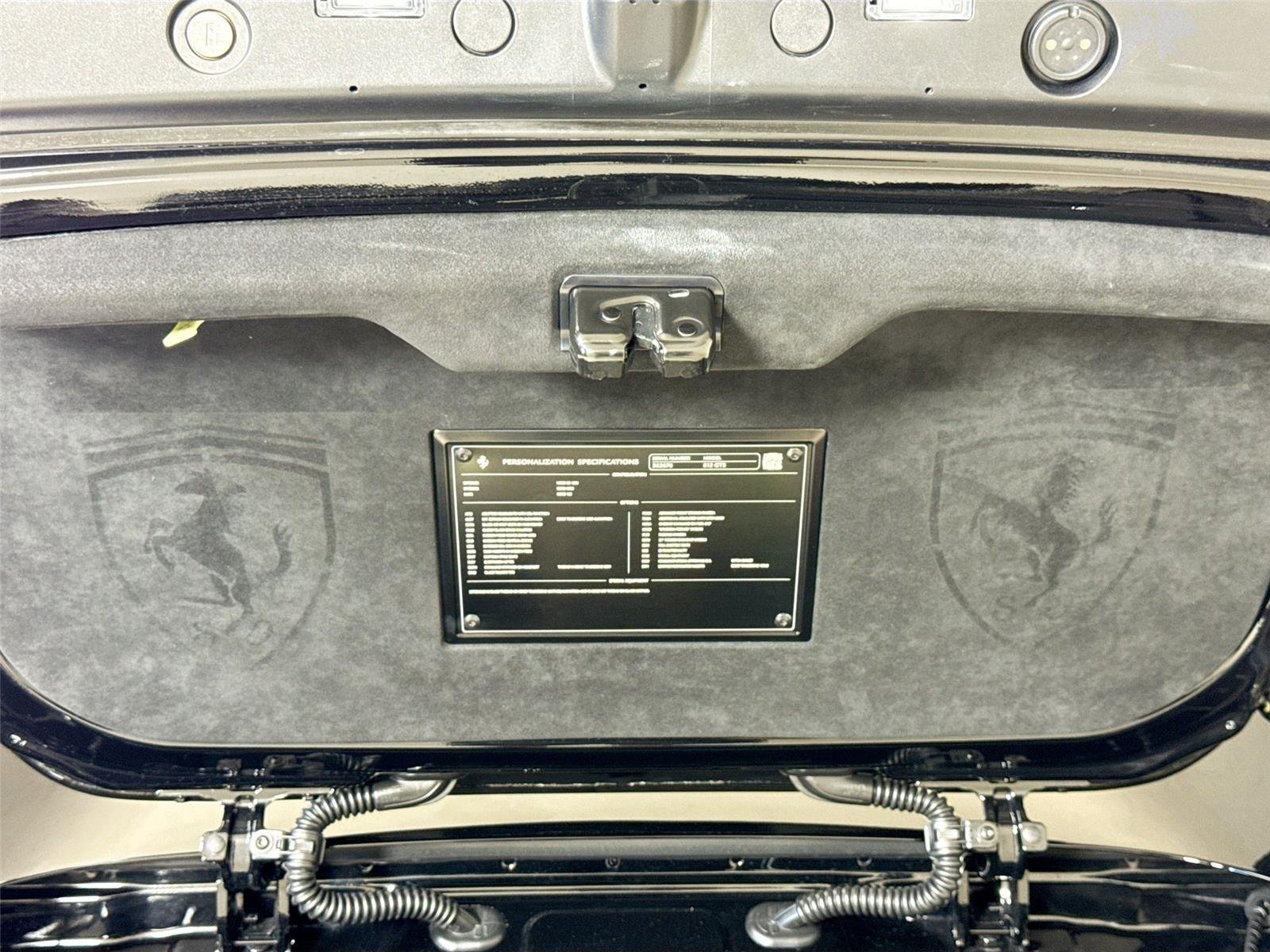 Used 2021 Nero Ferrari  image 28