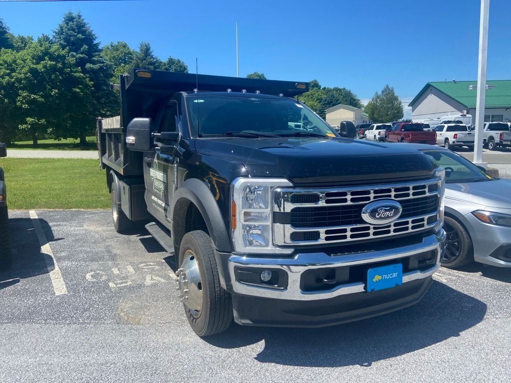 Used 2024 Black Metallic Ford XL image 1