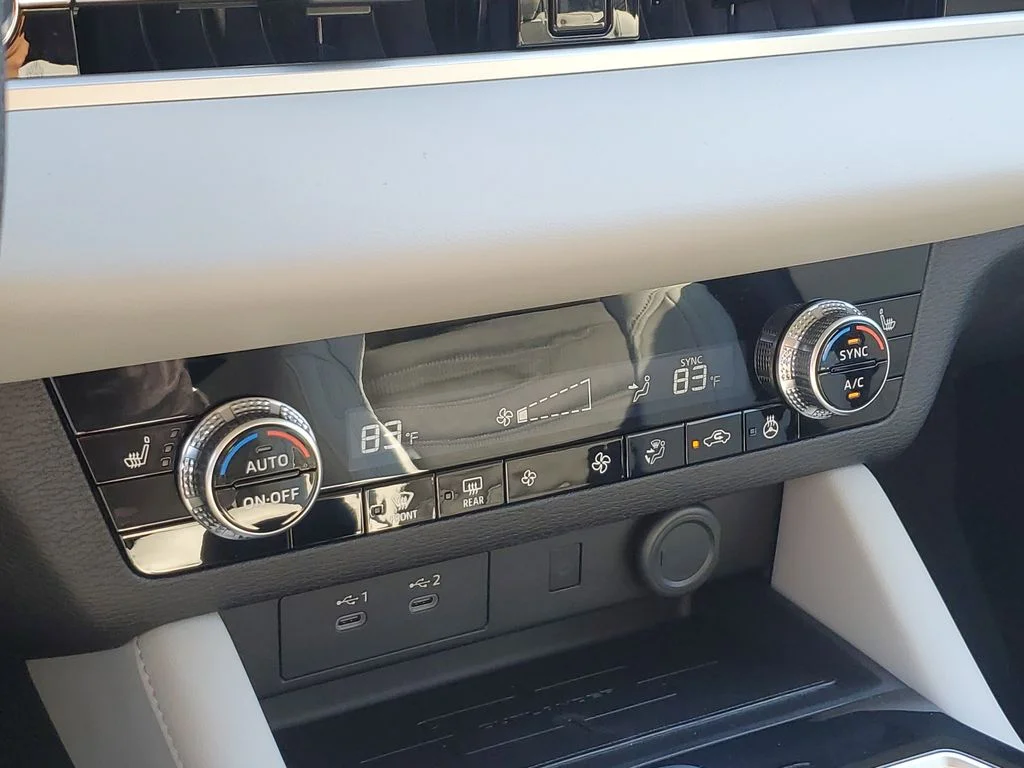 2026 Mitsubishi Outlander SE - Photo 29