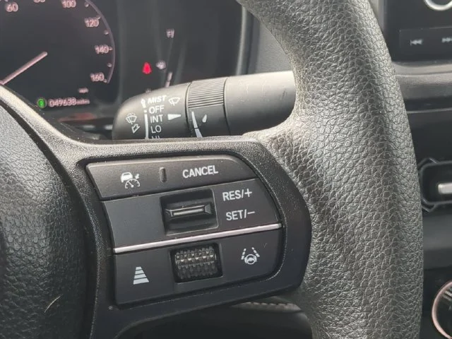 Used 2025  Honda SE image 15