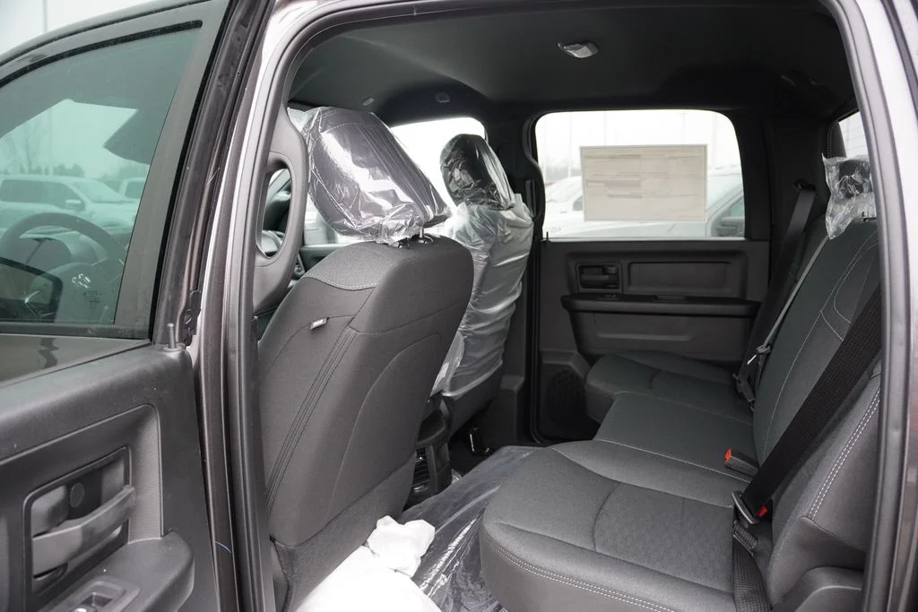 New 2026 Granite Crystal Metallic Clear-Coat Exterior Paint RAM Tradesman image 12