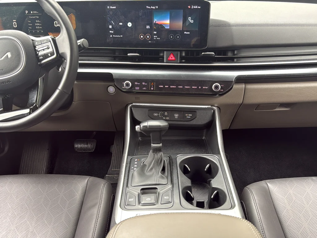 Used 2025 Blue Kia LXS image 20