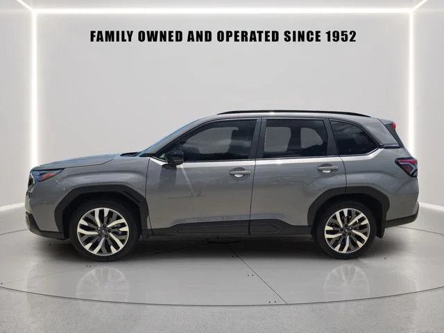 Used 2025 Beige Subaru Touring image 5