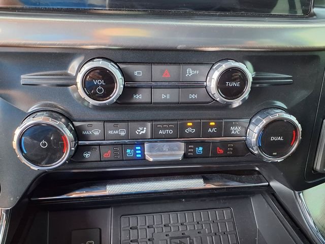 Used 2025 White Ford King Ranch image 12