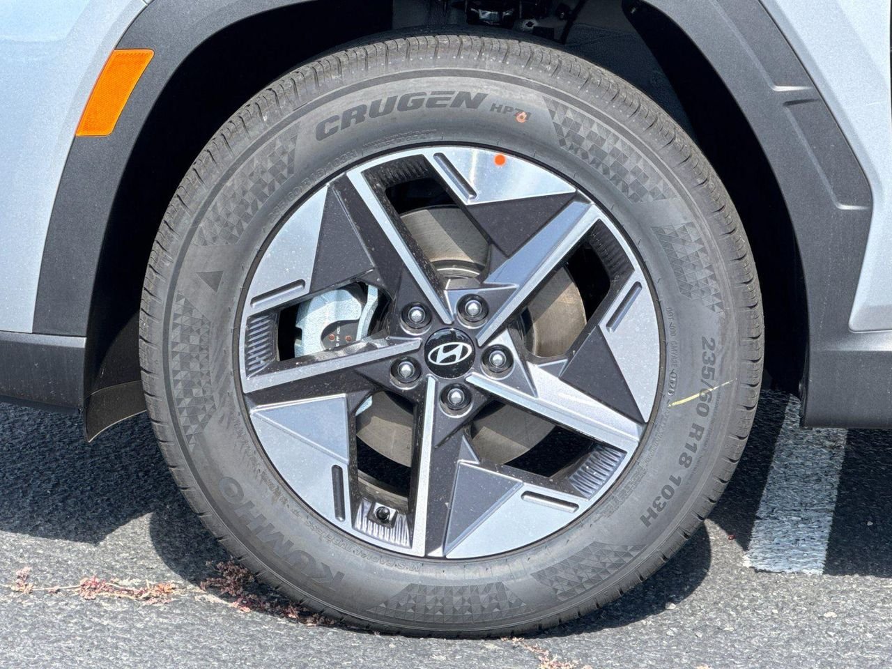New 2026 Silver Hyundai SEL Premium FWD image 25